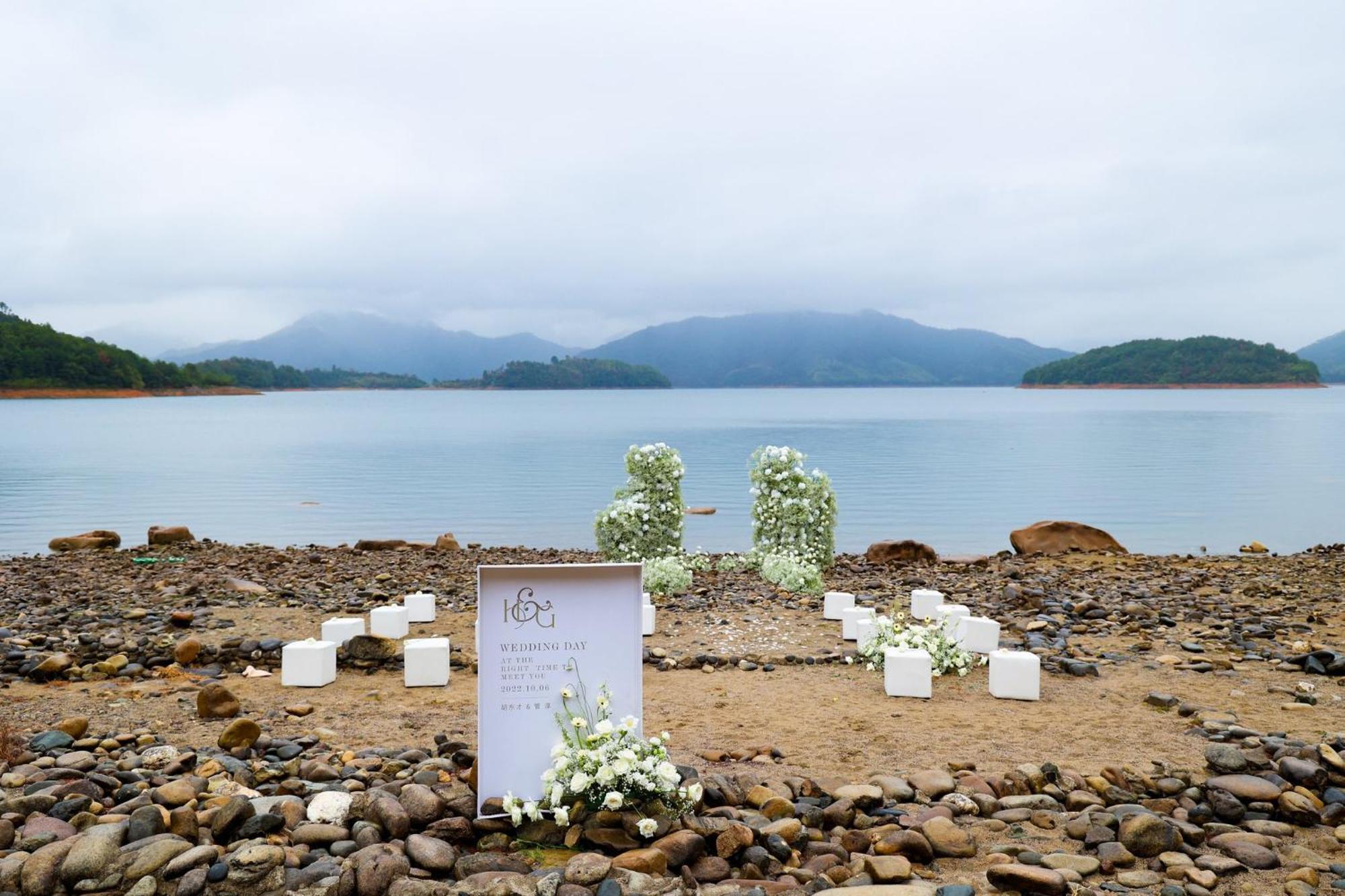 Intercontinental One Thousand Island Lake Resort By Ihg Chun'an Esterno foto